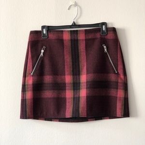 Gap Size 6 Plaid Skirt